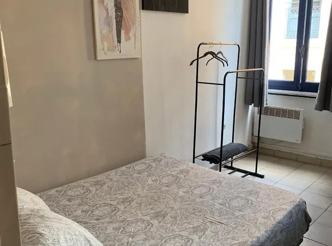 Apartment En Plein Centre *