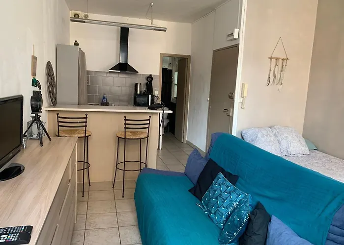 Apartment En Plein Centre *